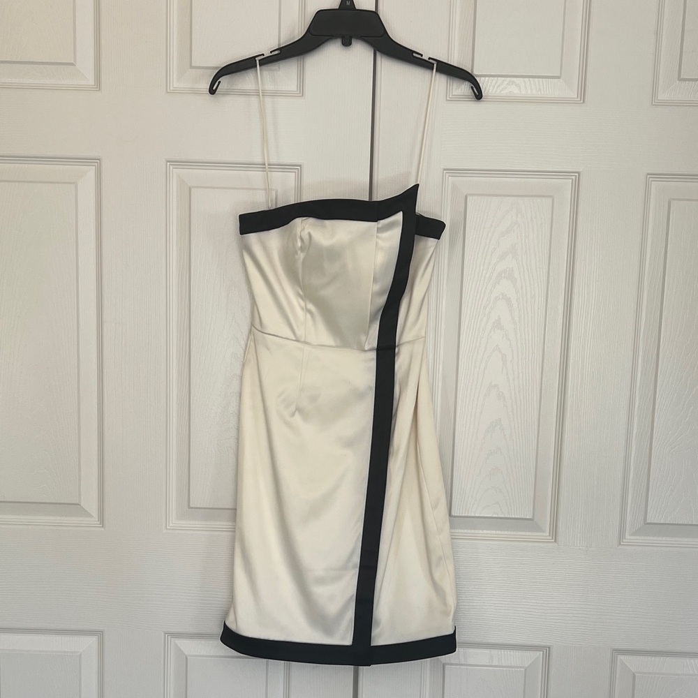 Vince Camuto Ivory Strapless Dress with Black Trim